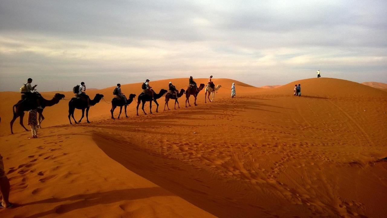 Les Roches Desert Camp メルズーガ エクステリア 写真